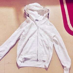 white vintage bape hoodie